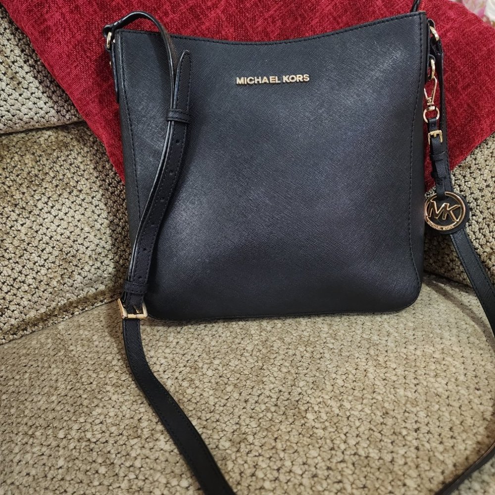 Michael Kors Large Messenger Crossbody